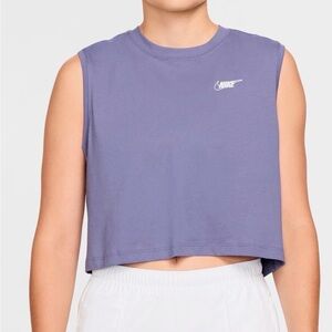 Nike Women’s Sportswear Club Crop Tank Purple XS